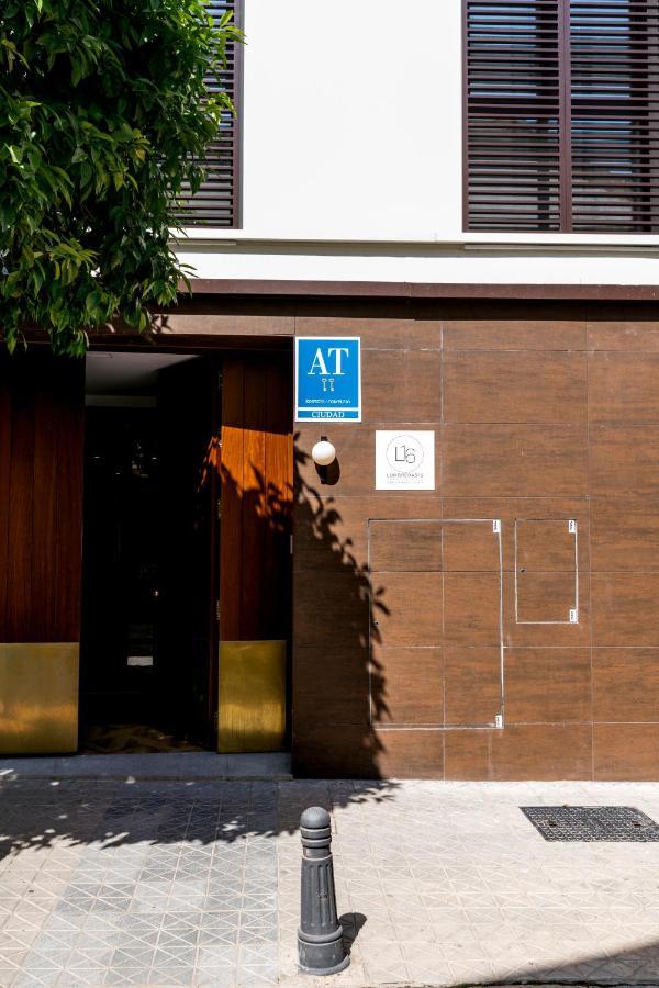 Atlumbreras16 Apartament Sevilla